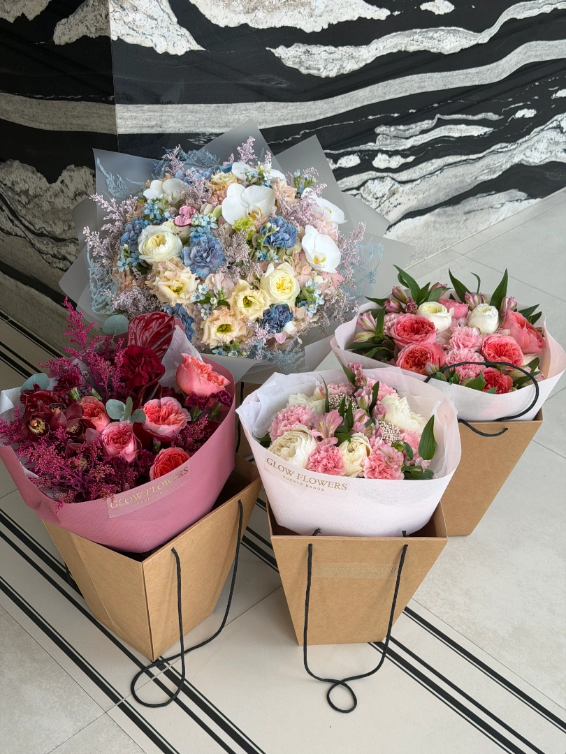 Choose you flowers
