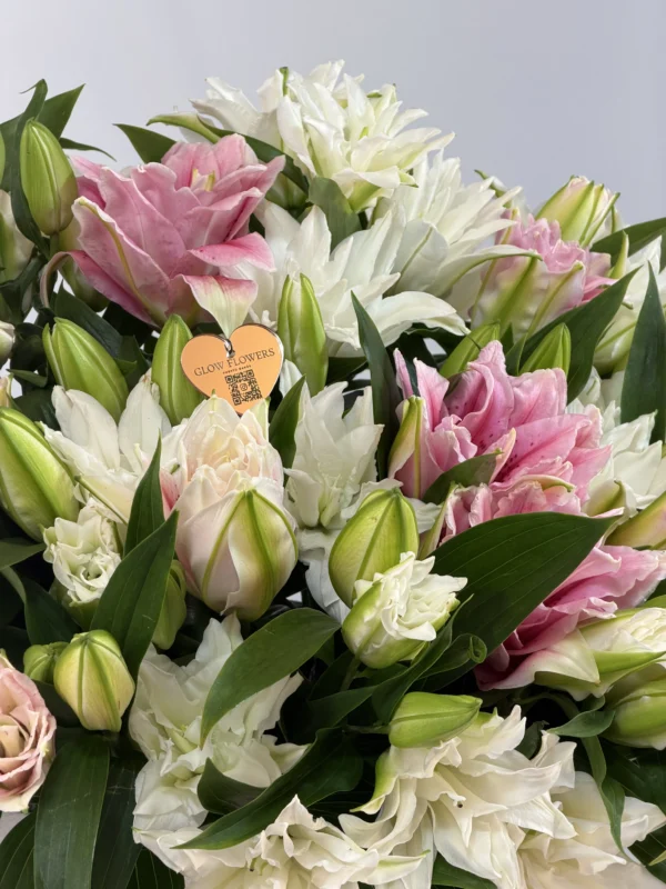 lily-mono-bouquet-003-1.webp