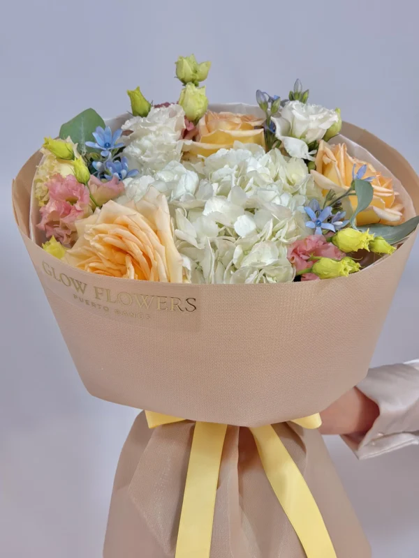 small-gesture-bouquet-pastel-001-1.webp
